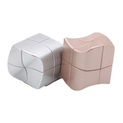 Cube éducatif gris et rose en 2x2