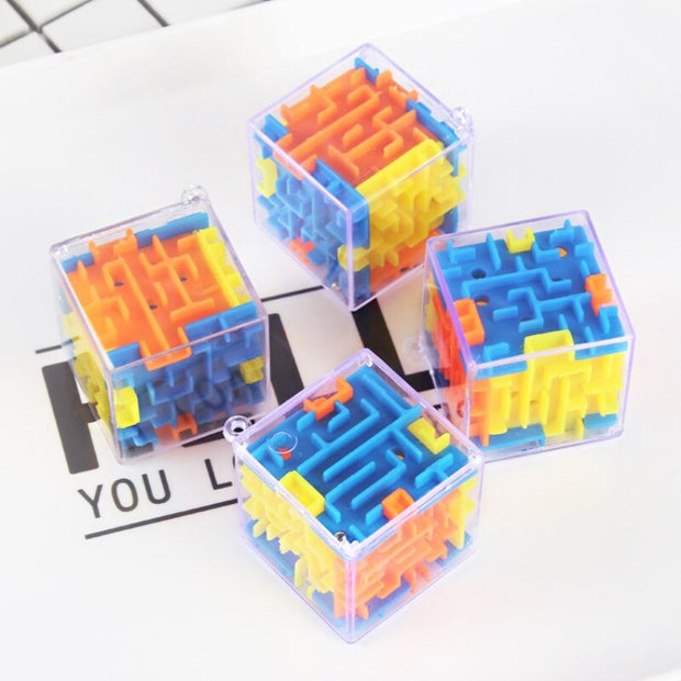 Jeu de labyrinthe 3d avec 158 obstacles Laby Rinth Ball 3d Puzzle Toy  Magical Maze Ball