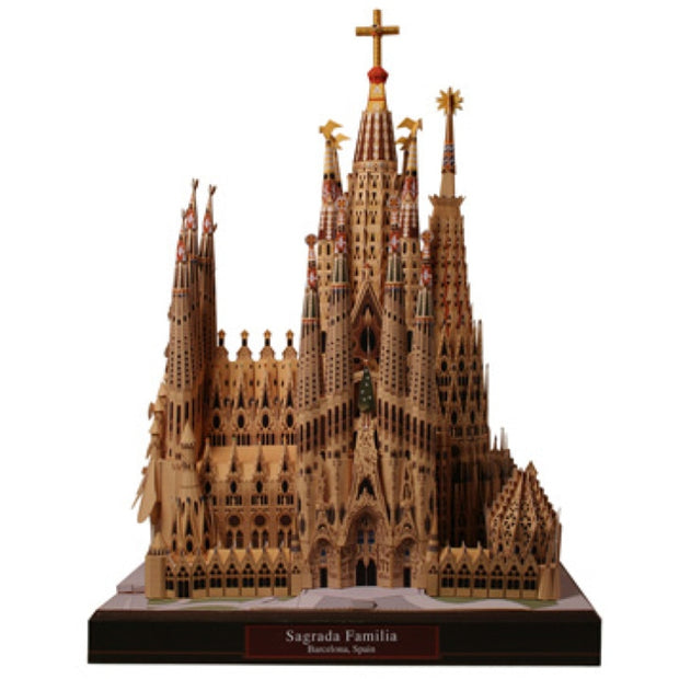  la Sagrada Familia à Barcelone – le monument en Puzzle 3D